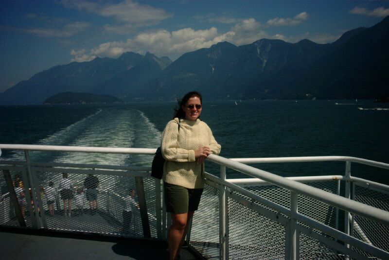 10 Lisa on Ferry.jpg